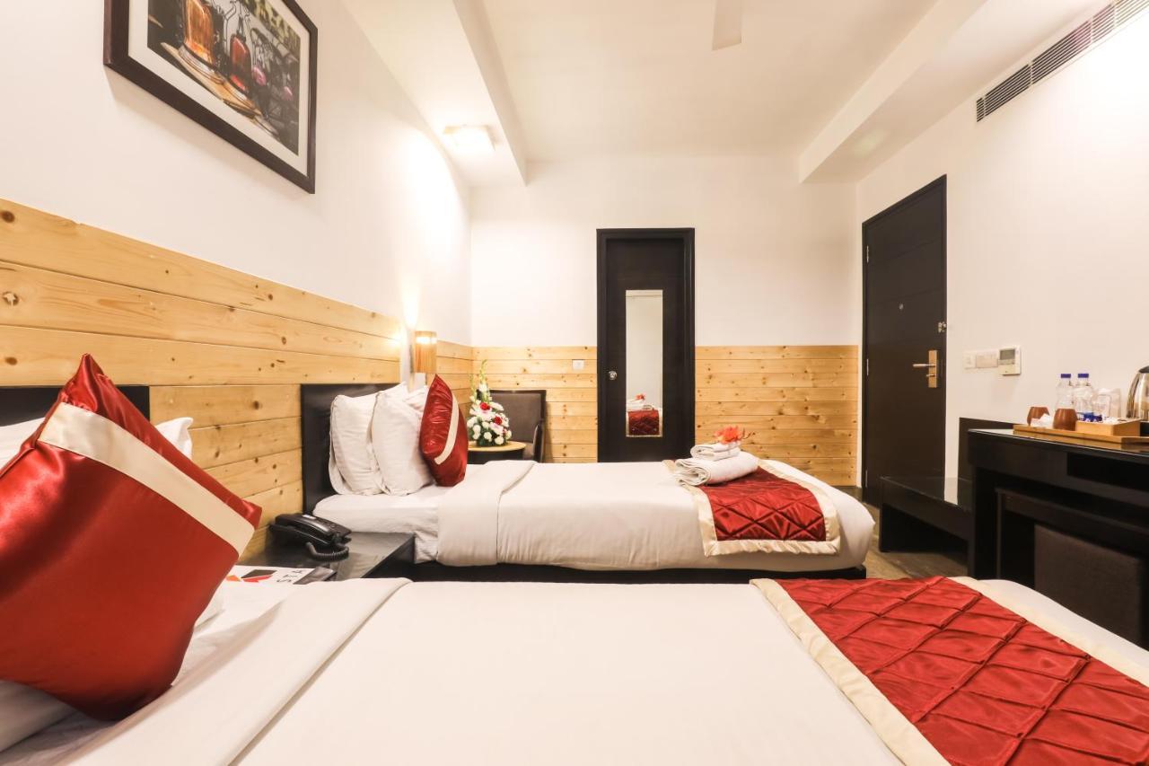 Siesta Basil - Okhla Hotel Új-Delhi Kültér fotó