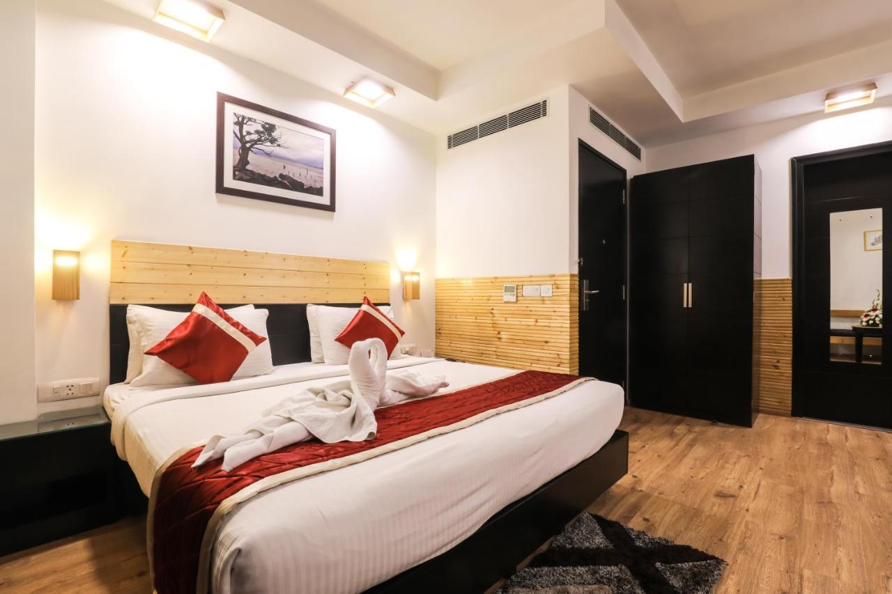 Siesta Basil - Okhla Hotel Új-Delhi Kültér fotó