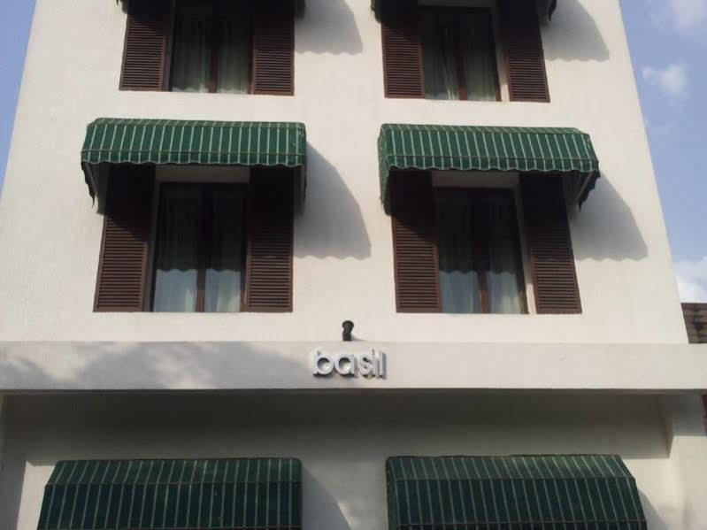 Siesta Basil - Okhla Hotel Új-Delhi Kültér fotó
